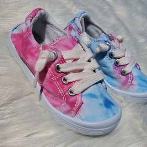 Kids Comfort Sole Tie Dye Sneaker Shoes--SOLD